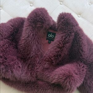 ALO Yoga Plush Faux Fur Jacket - Deep Purple